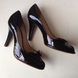 Marc Jacobs Patent Leather Ribbon Peep-Toe Pumps